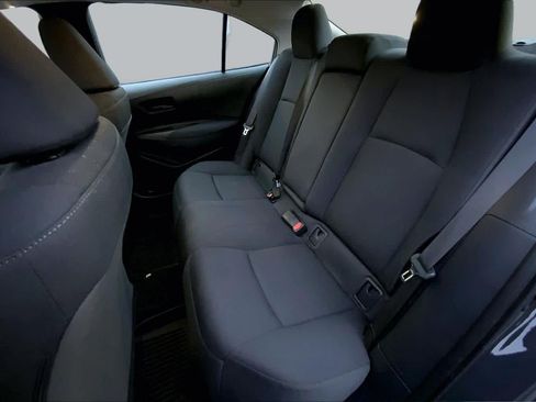 Used 2025 Toyota Corolla LE FWD image 20