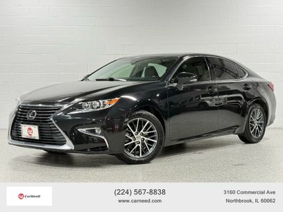 Used 2017 Lexus ES 350 w/ Luxury Package