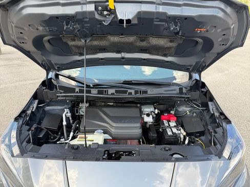 Used 2024 Nissan Leaf S FWD image 20