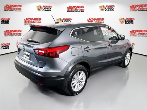 Used 2018 Nissan Rogue Sport S w/ S Appearance Package AWD/4WD image 14