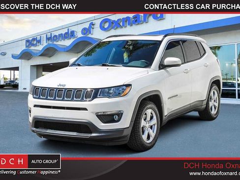 Used 2019 Jeep Compass Latitude FWD image 1