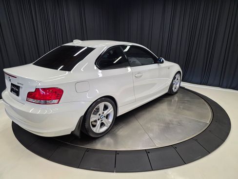 Used 2009 BMW 128i Coupe image 11