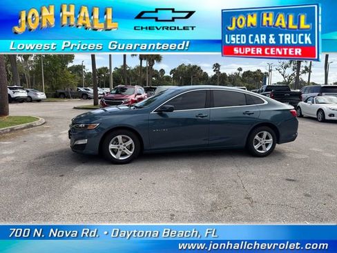 Used 2025 Chevrolet Malibu LS image 4
