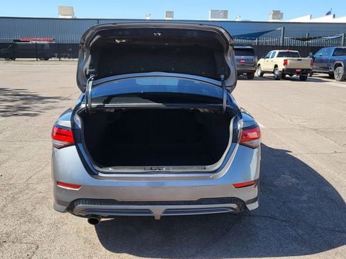 Used 2020 Nissan Sentra SR FWD image 11