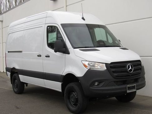 New 2026 Mercedes-Benz Sprinter 2500 image 2