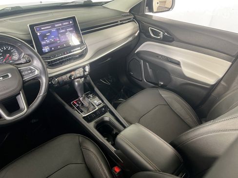 Used 2022 Jeep Compass Limited w/ Sun and Sound Group image 22