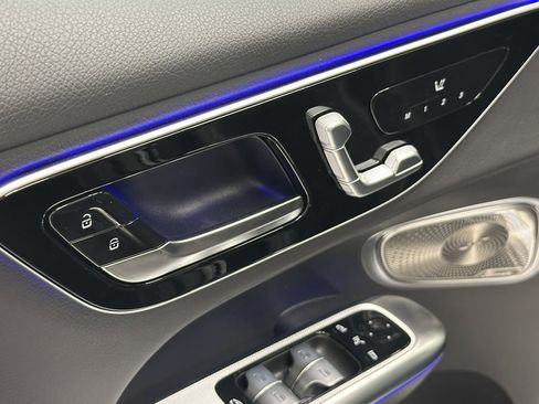 New 2026 Mercedes-Benz GLC 300 4MATIC image 6