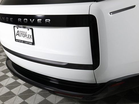 Used 2025 Land Rover Range Rover SE AWD/4WD image 49