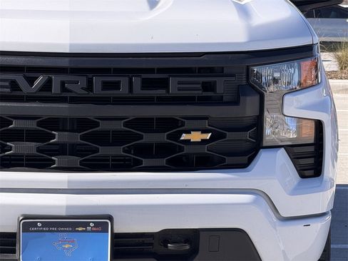 Certified 2024 Chevrolet Silverado 1500 Custom image 9