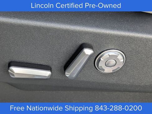 Certified 2025 Lincoln Navigator Reserve image 22