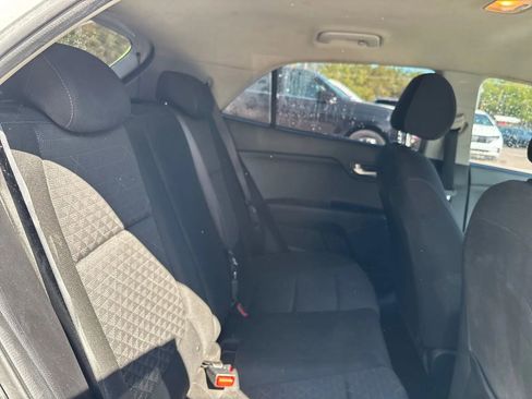 Used 2020 Kia Rio S FWD image 12