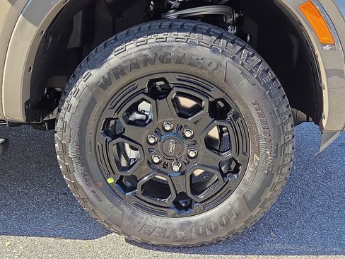 New 2025 Ford Ranger XLT w/ Black Appearance Package image 7