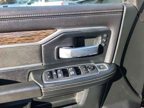 Certified 2021 RAM 2500 Laramie image 15