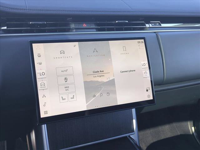 Certified 2024 Land Rover Range Rover SE AWD/4WD image 15