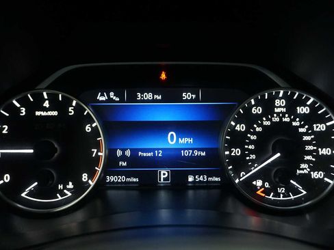 Used 2024 Nissan Murano SV image 27