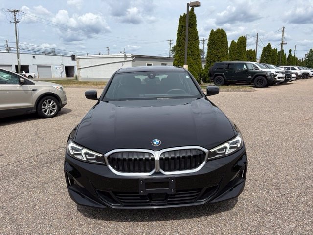Used 2025 BMW 330i xDrive Sedan AWD/4WD image 7