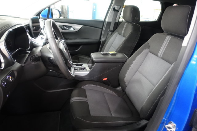 Used 2024 Chevrolet Blazer LT w/ Convenience Package FWD image 11