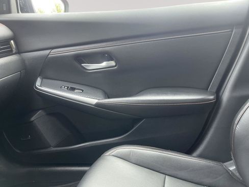 Used 2021 Nissan Sentra SR w/ SR Premium Package FWD image 23