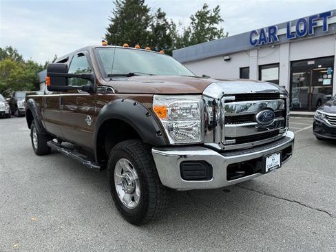 Used 2012 Ford F350 XLT w/ Snow Plow Prep Pkg AWD/4WD image 4