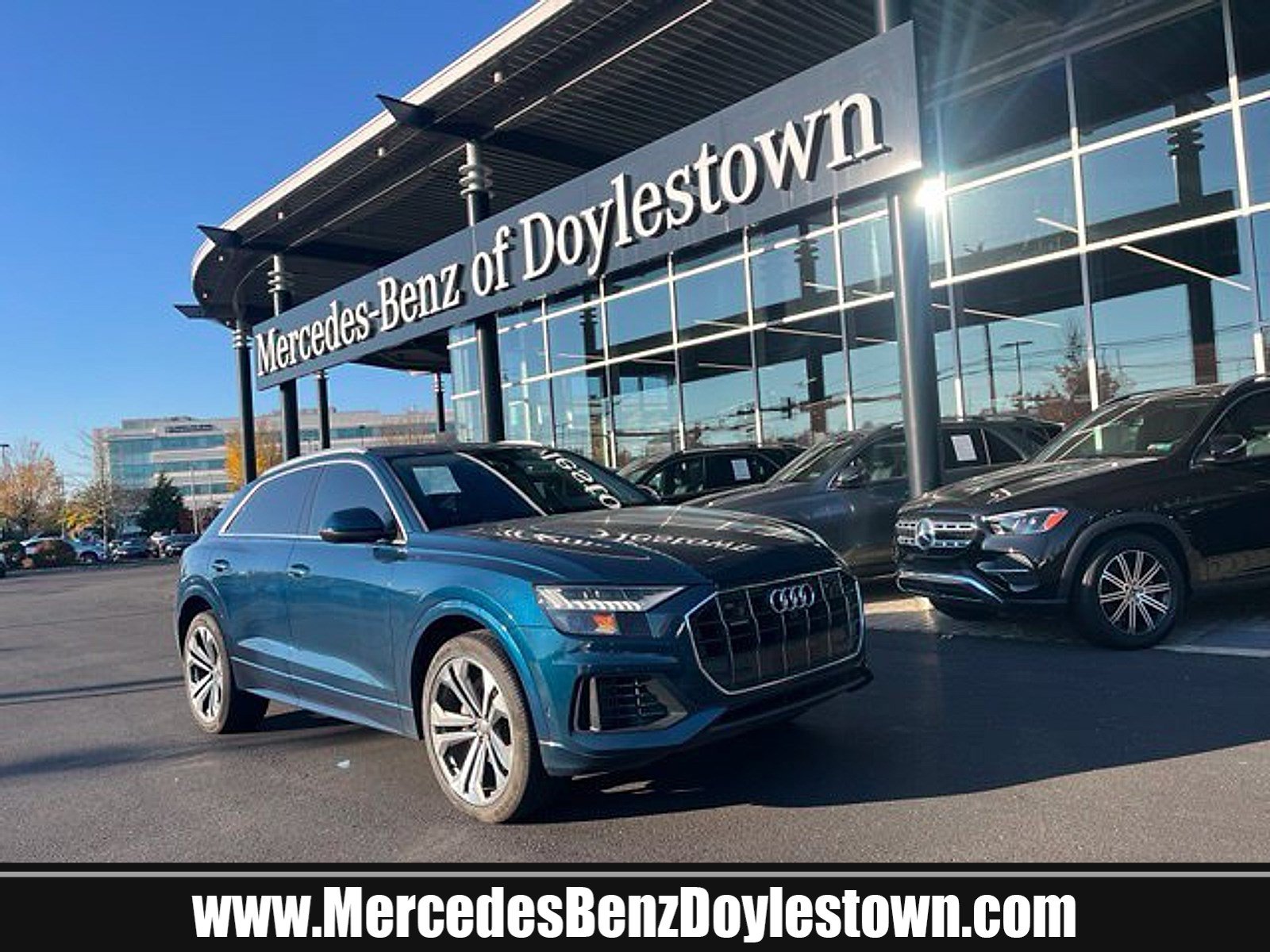 Used 2019 Audi Q8 Prestige AWD/4WD image 1