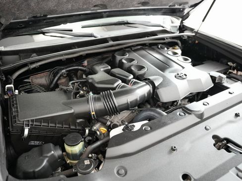 Used 2019 Toyota 4Runner Limited image 63