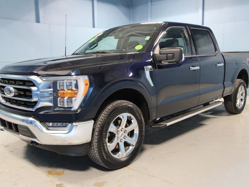 Used 2022 Ford F150 XLT w/ Equipment Group 302A High image 34