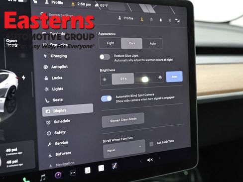 Used 2023 Tesla Model 3 Standard Range image 15