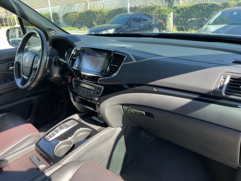 Certified 2023 Honda Ridgeline Black Edition image 26