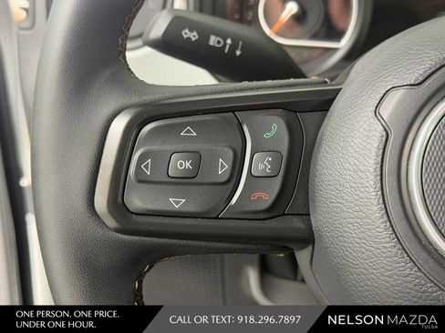 Used 2024 Jeep Wrangler Unlimited Sport AWD/4WD image 21