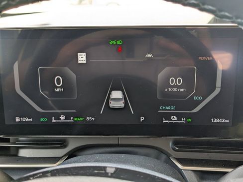 Used 2025 Kia Carnival SX image 42