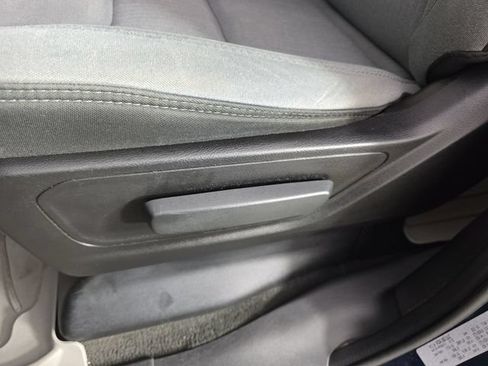 Used 2019 RAM 1500 Big Horn AWD/4WD image 33