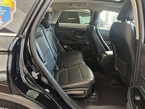 Certified 2023 Lincoln Corsair Reserve w/ Equipment Group 201A AWD/4WD image 38
