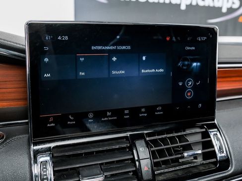 Used 2024 Lincoln Navigator Reserve image 29