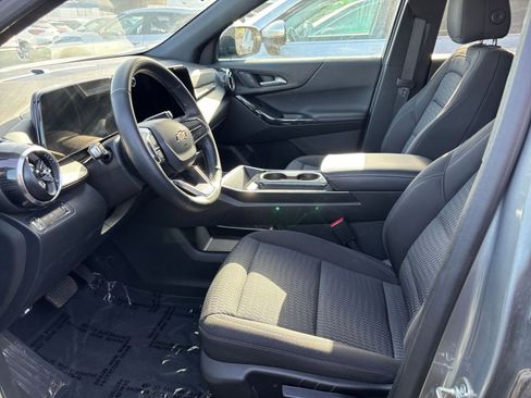 Used 2025 Chevrolet Equinox LT FWD image 27