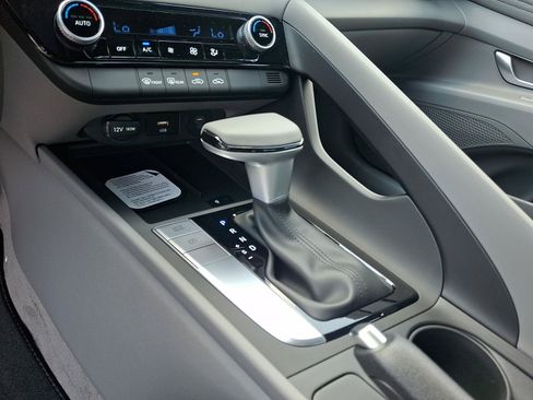 New 2026 Hyundai Elantra Sport FWD image 10
