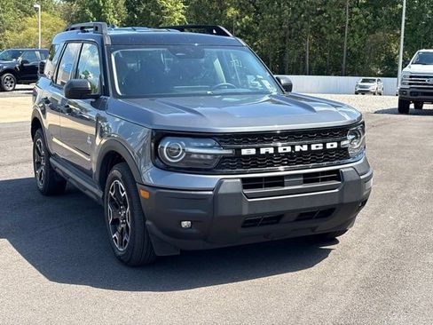 Used 2026 Ford Bronco Sport Outer Banks AWD/4WD image 1