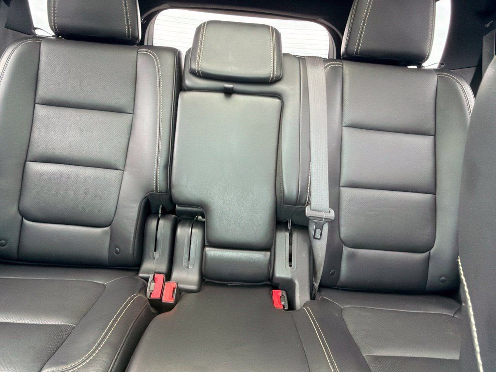 Used 2015 Ford Explorer Sport w/ Equipment Group 401A AWD/4WD image 21