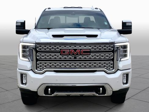 Used 2022 GMC Sierra 3500 Denali image 3