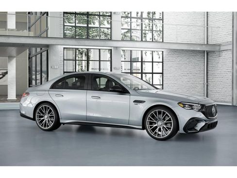New 2026 Mercedes-Benz E 53 AMG e 4MATIC Sedan image 13