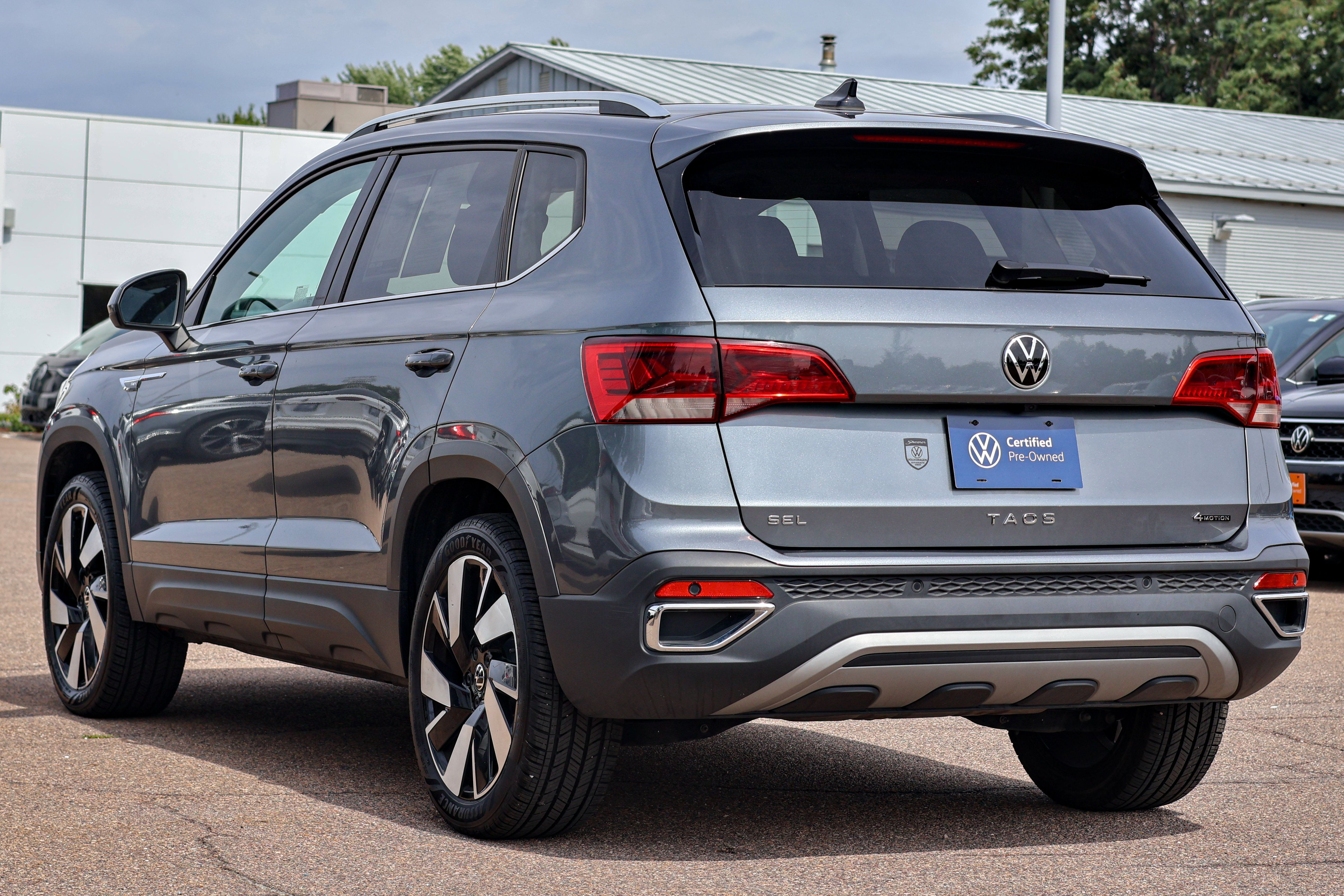 Certified 2024 Volkswagen Taos SEL AWD/4WD image 4