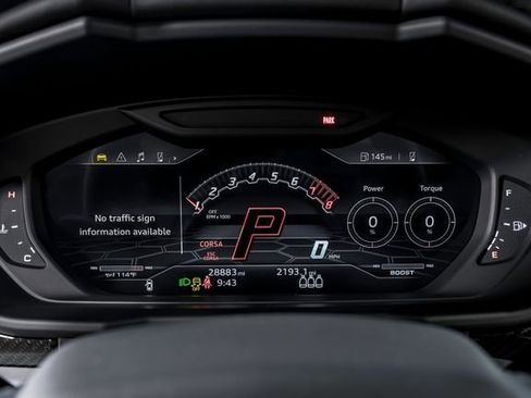 Used 2022 Lamborghini Urus image 18