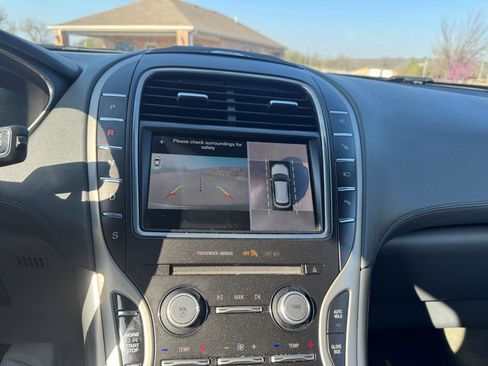 Used 2019 Lincoln Nautilus Reserve w/ Ultimate Package AWD/4WD image 15