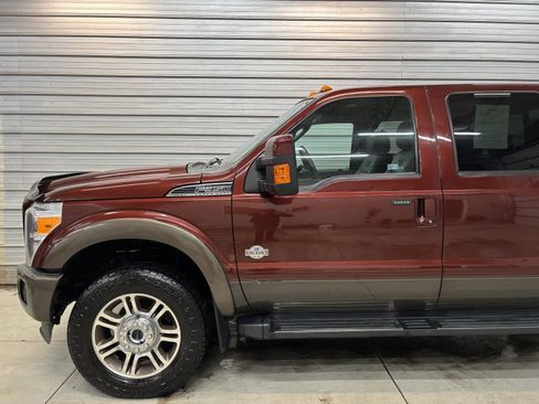 Used 2016 Ford F350 King Ranch image 3