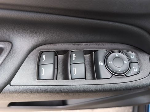 Used 2019 Chevrolet Equinox LT image 17