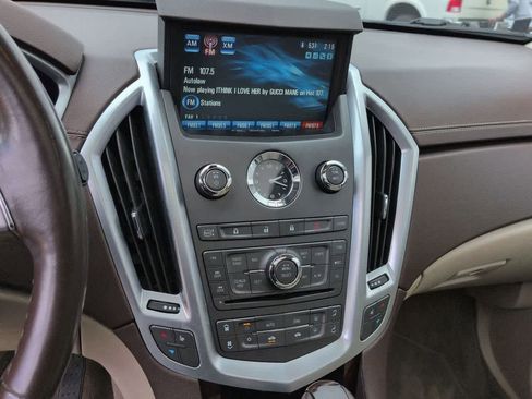 Used 2011 Cadillac SRX Luxury FWD image 29