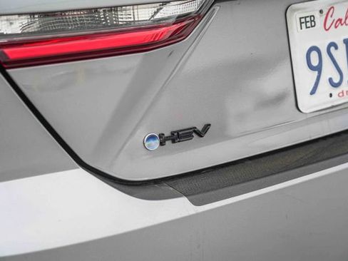 Used 2025 Toyota Camry SE w/ Multimedia Upgrade Package FWD image 14