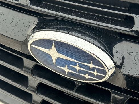 Used 2023 Subaru Ascent Onyx Edition image 14