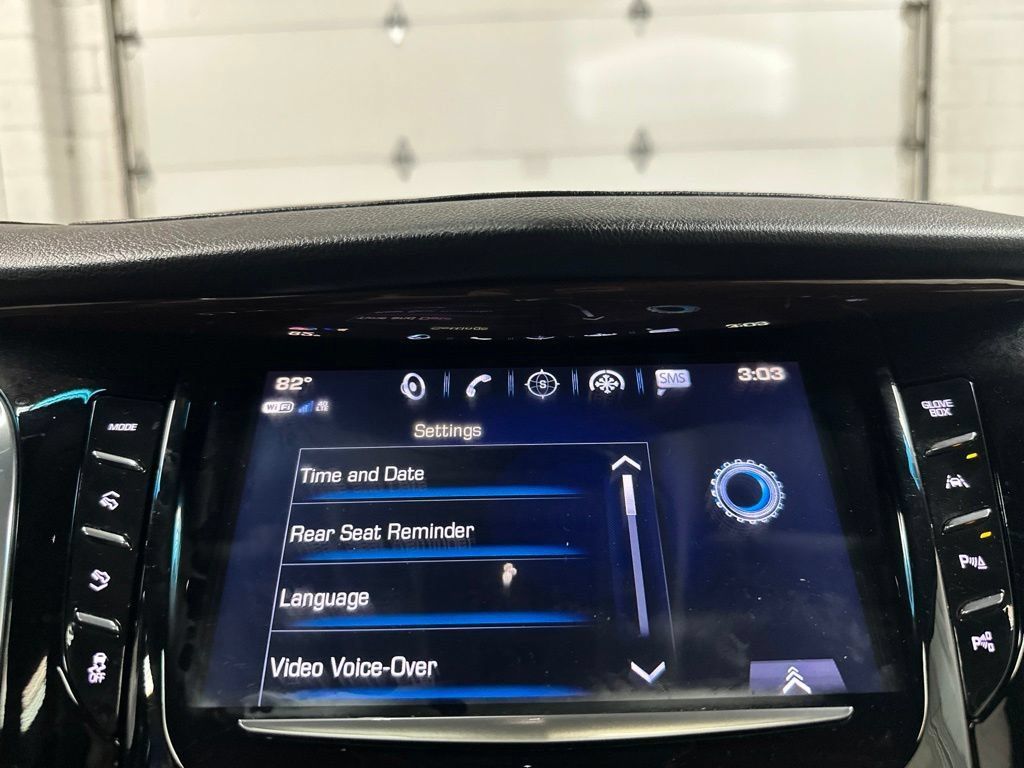Used 2019 Cadillac Escalade ESV Premium Luxury AWD/4WD image 34