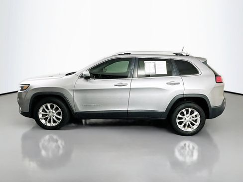 Used 2019 Jeep Cherokee Latitude w/ Popular Appearance Group FWD image 4