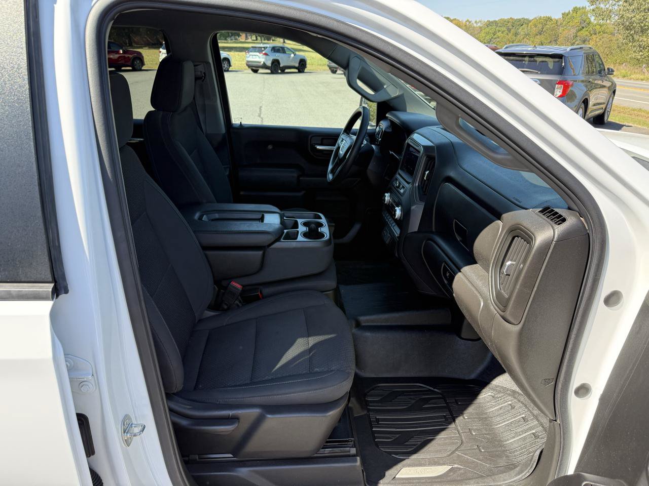 Used 2022 GMC Sierra 1500 Pro w/ Convenience Package AWD/4WD image 18